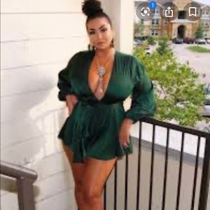 BNWT Sophia Satin Romper in Green Fashion Nova